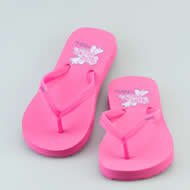 sandal to raise money
