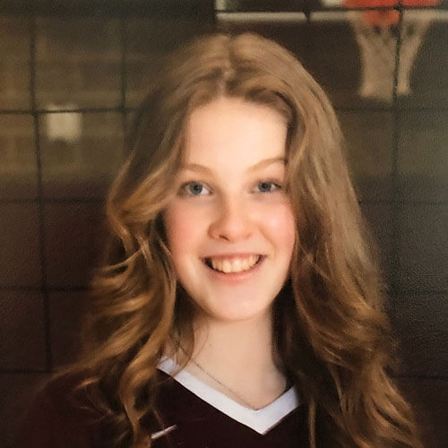 Hope Hoesing Headshot